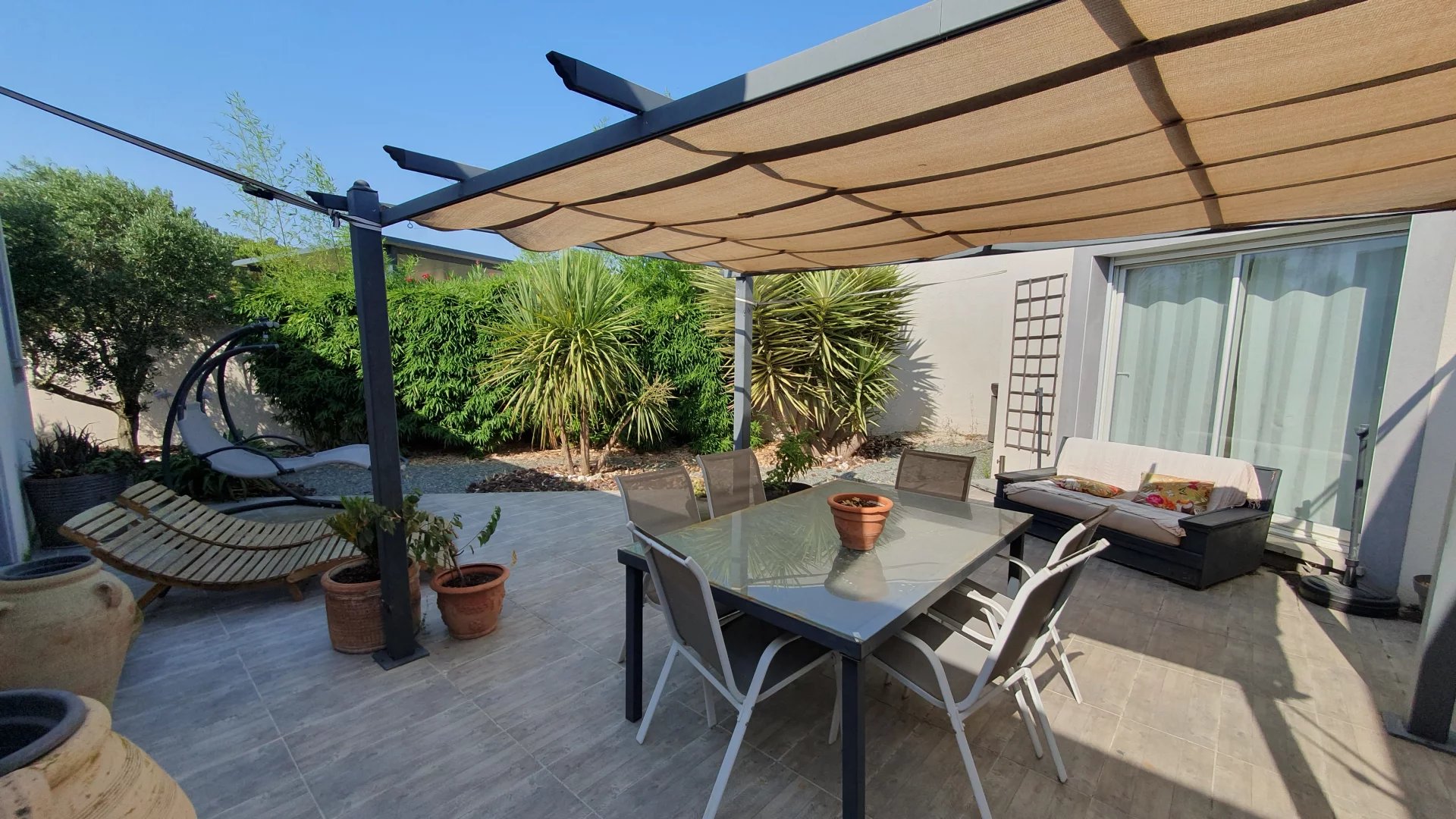 Agence immobilière de 