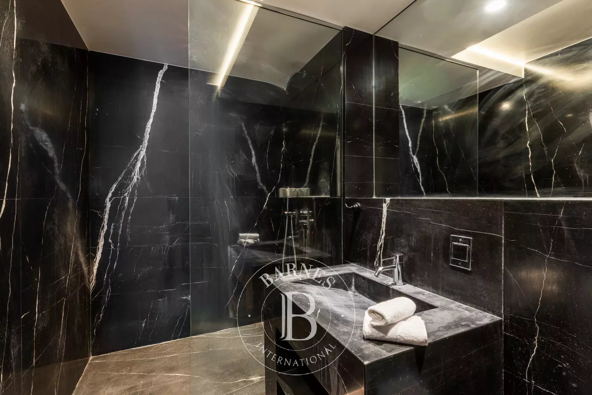 Paris  - Apartment  - picture 6