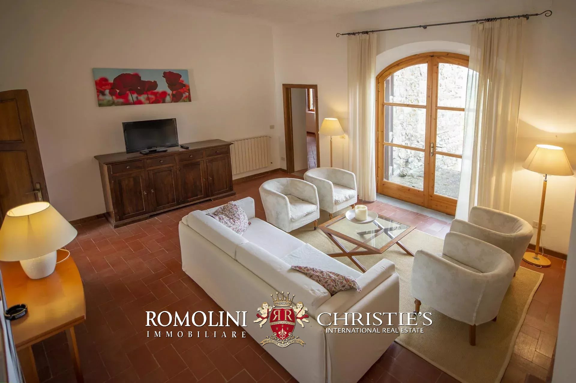 6 Bedroom Vineyard's Image 33