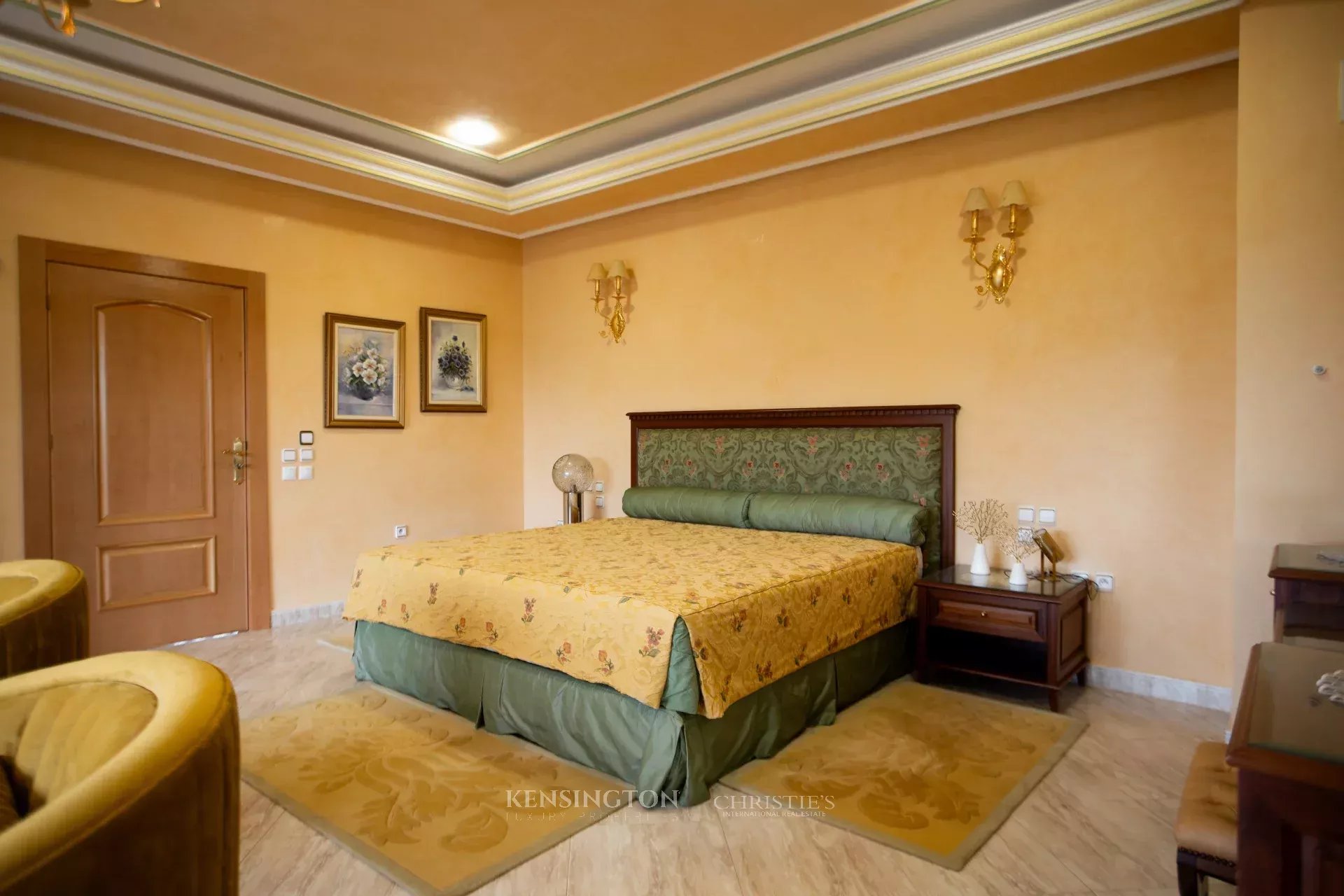 4 Bedroom Villa/Townhouse's Image 6
