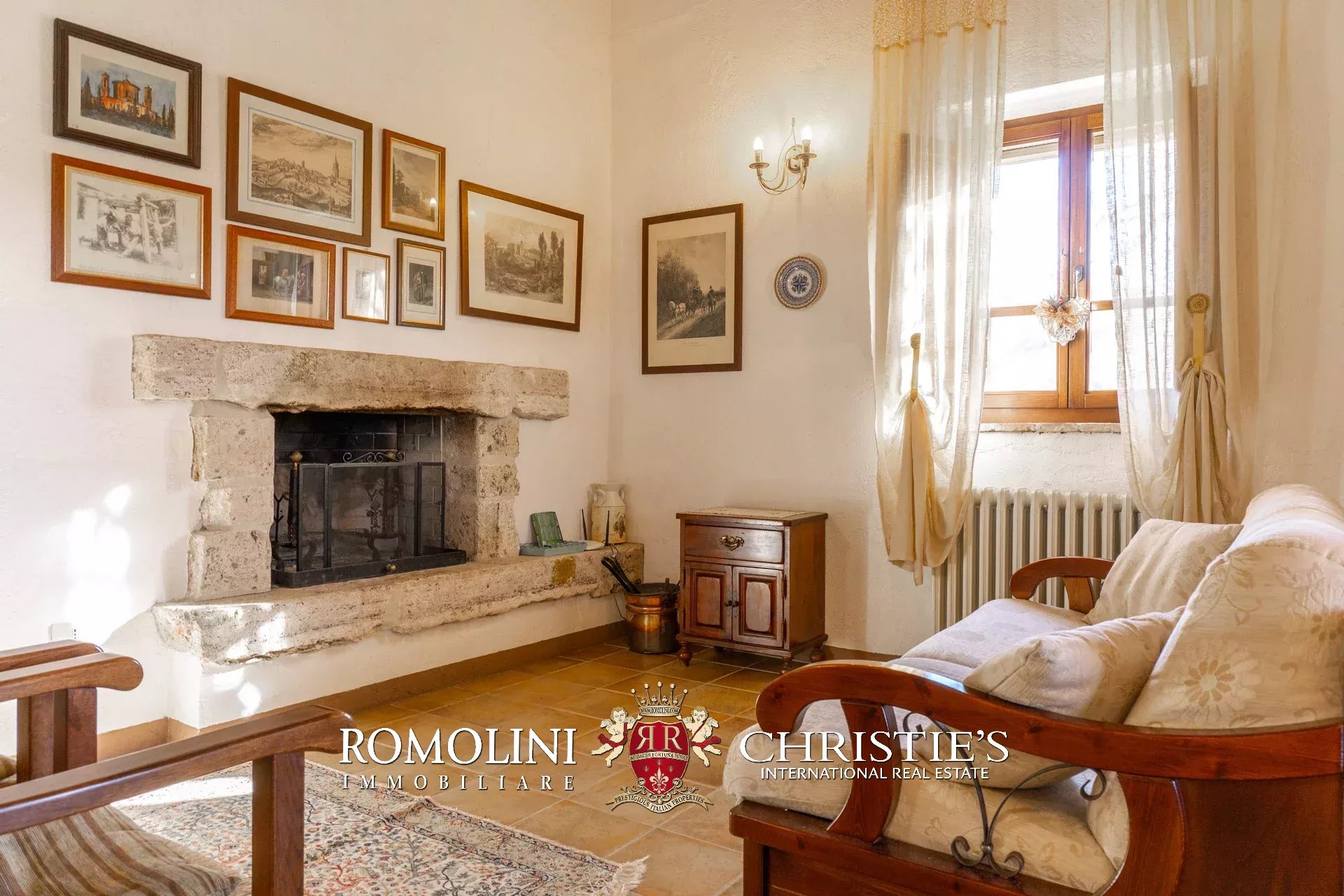 7 Bedroom Villa/Townhouse's Image 72