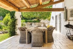 Le Rouret – A charming property in a setting of absolute tranquillity — photo 5 of 7