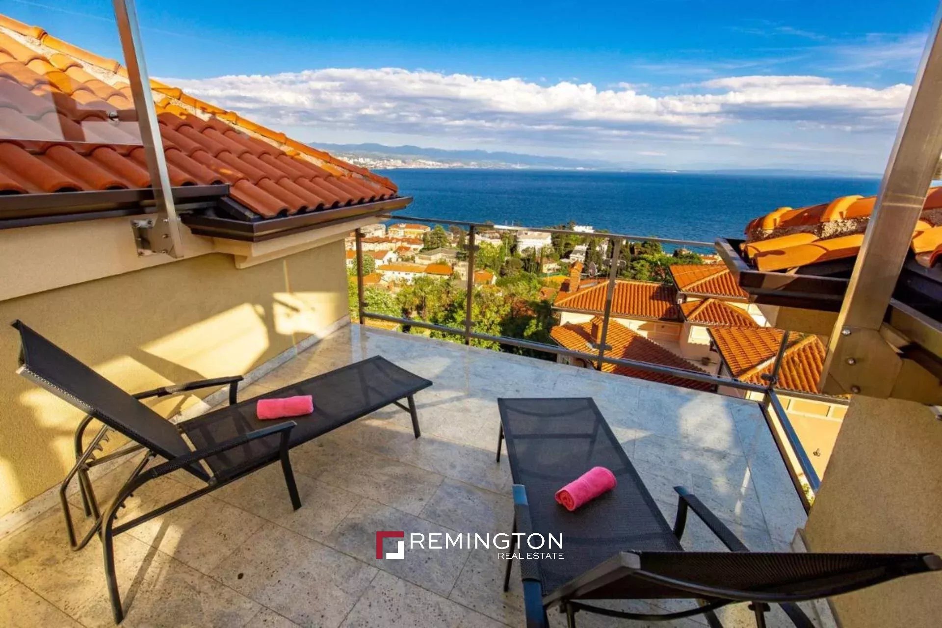 9 Bedroom Villa/Townhouse's Image 20