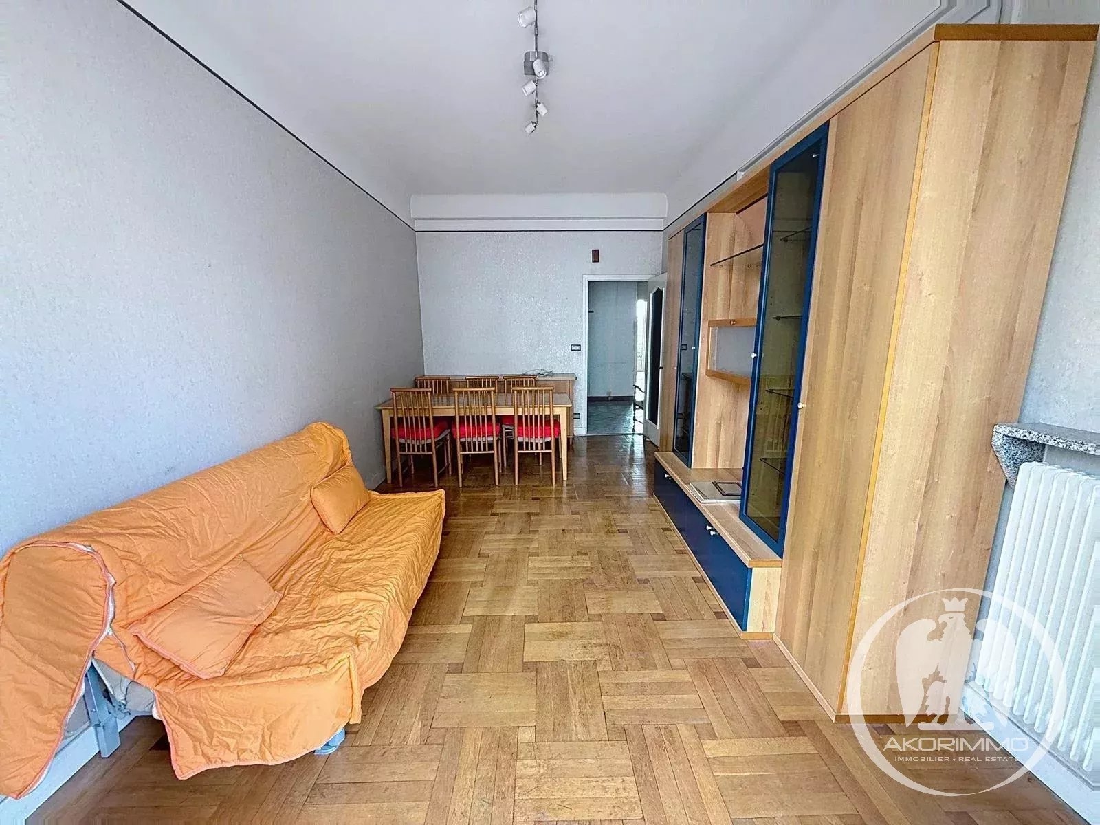 Appartement  - 3 pièces  - 82.21 m2 -  466 400 € - À vendre