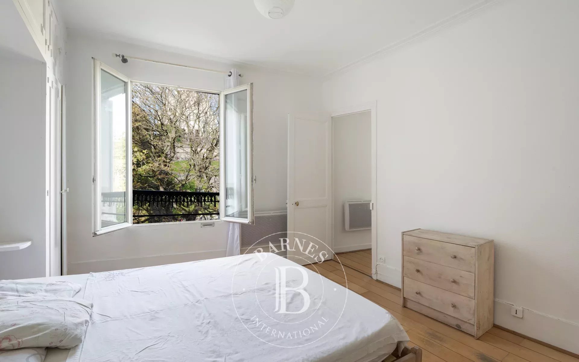 Daire Paris 18ème - picture 5