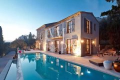 Luxury Villa Le Cannet | 6-Bed Stone Estate with Sea Views — photo 1 of 7