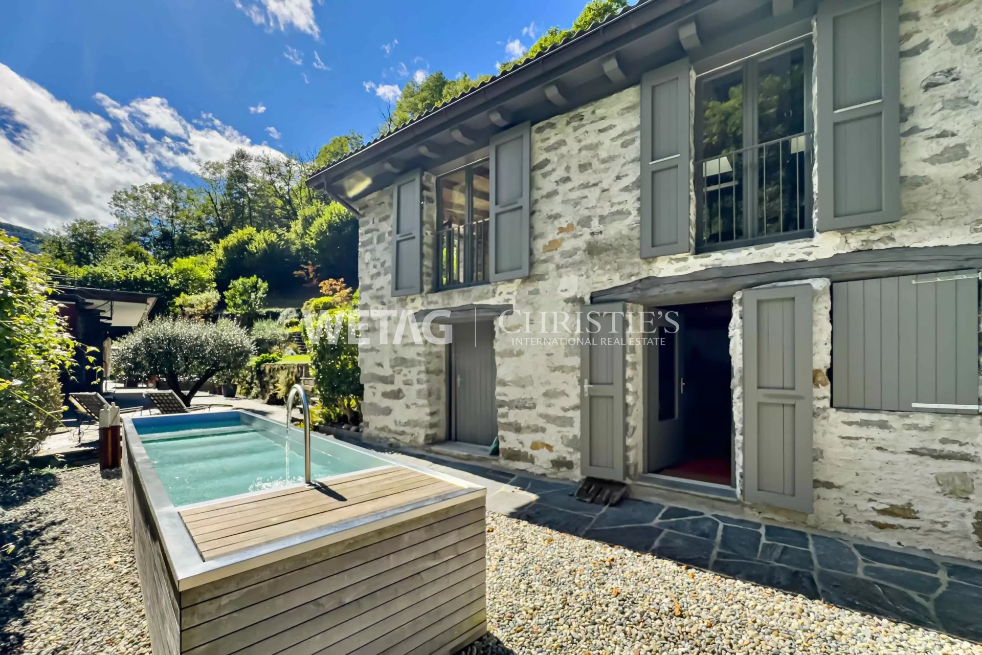 7 Bedroom Villa/Townhouse's Image 8