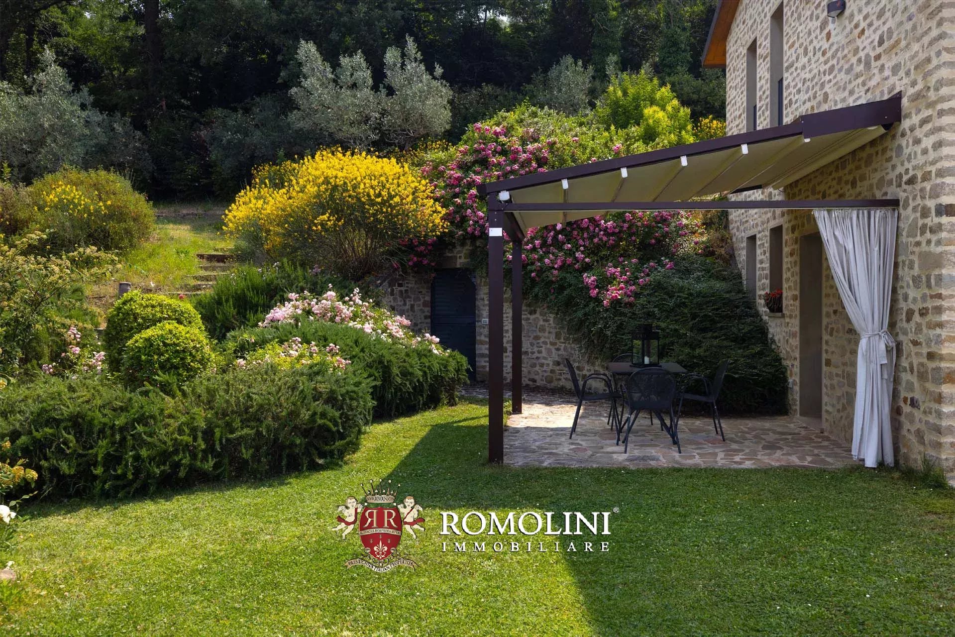 5 Bedroom Villa/Townhouse's Image 18