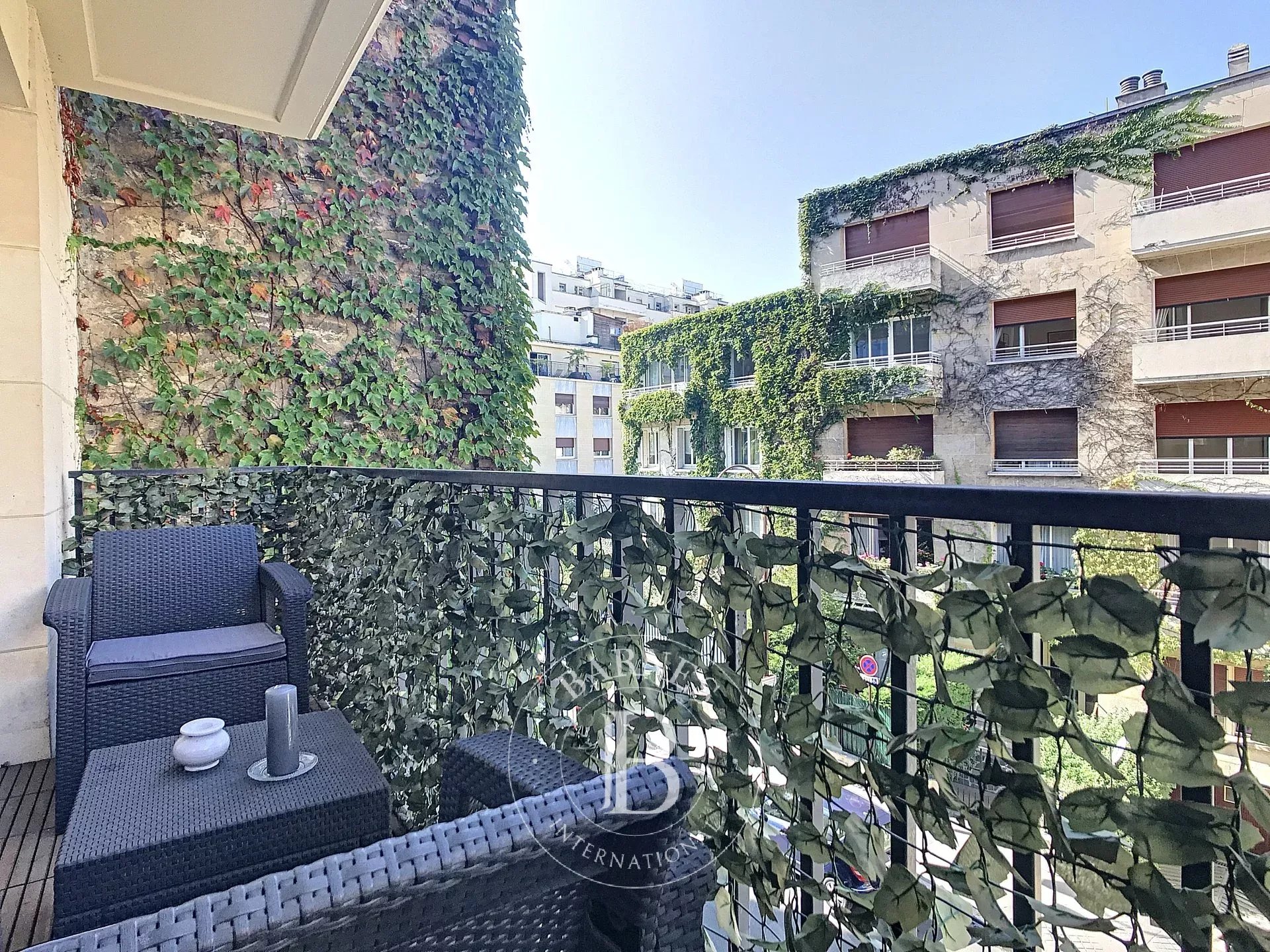 Appartement Neuilly-sur-Seine  -  ref 4316951 (picture 2)