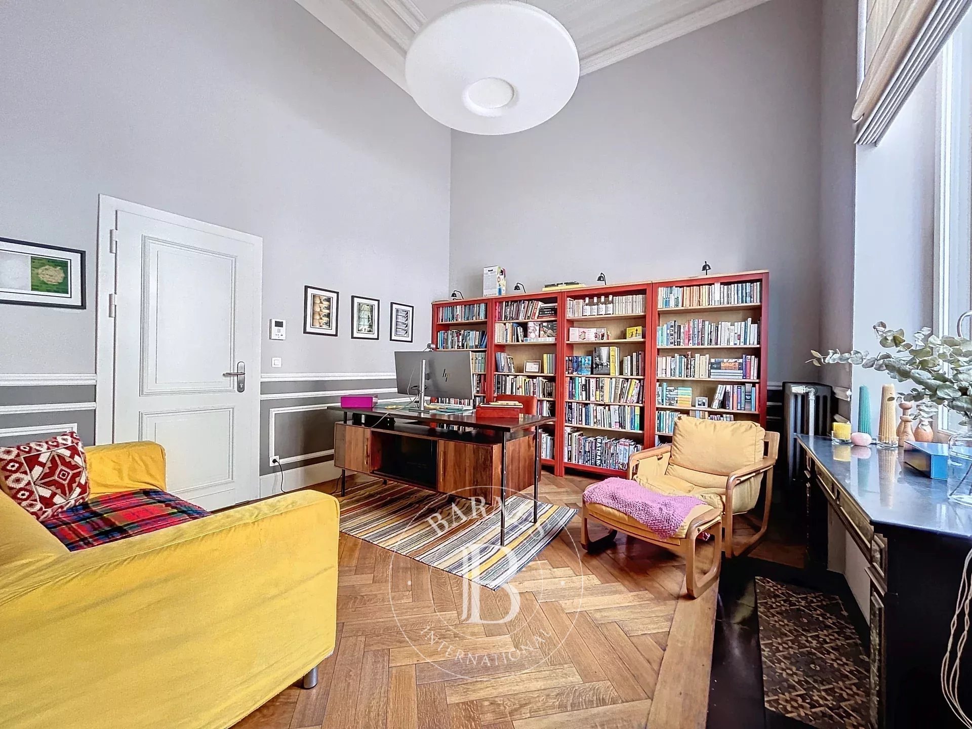 Ixelles - Lesbroussart -  Luxury apartment, 4 bedrooms with large garden