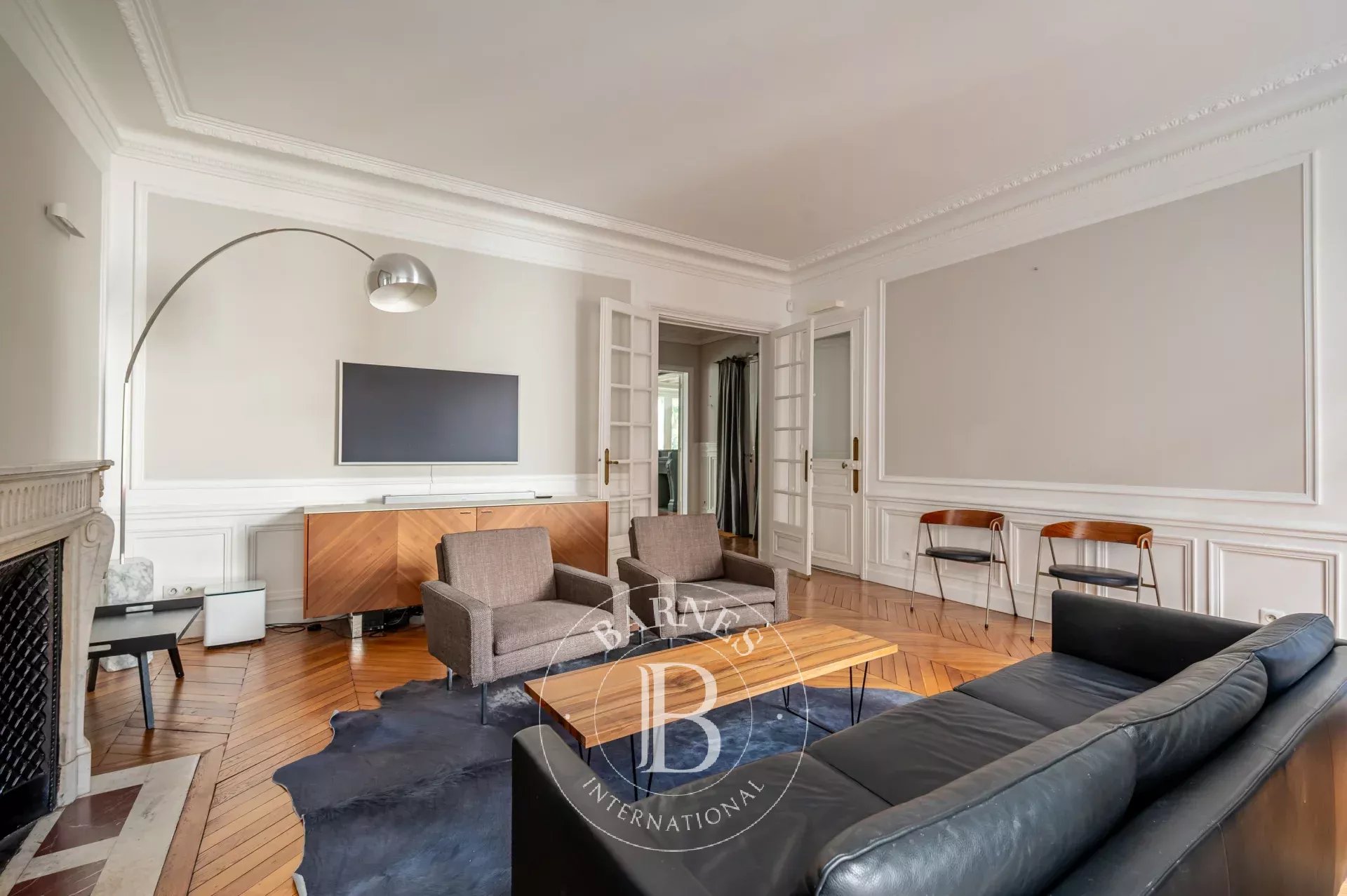 Paris  - Apartment 3 Bedrooms - picture 8