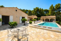 Luxury 5-Bedroom Family Villa in Cabris | Provencal Legacy Estate — photo 2 of 7