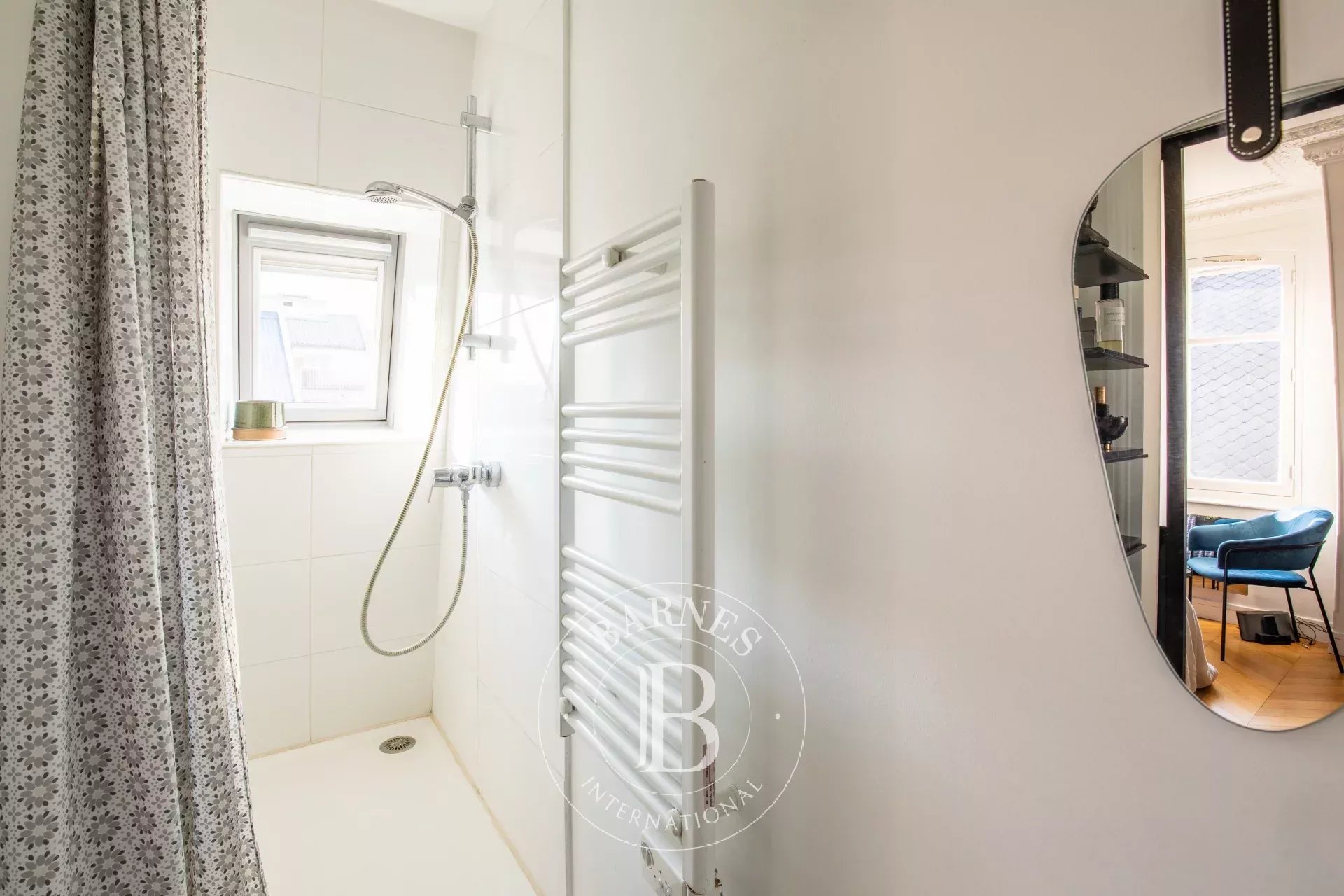 Daire Paris 3ème - picture 7