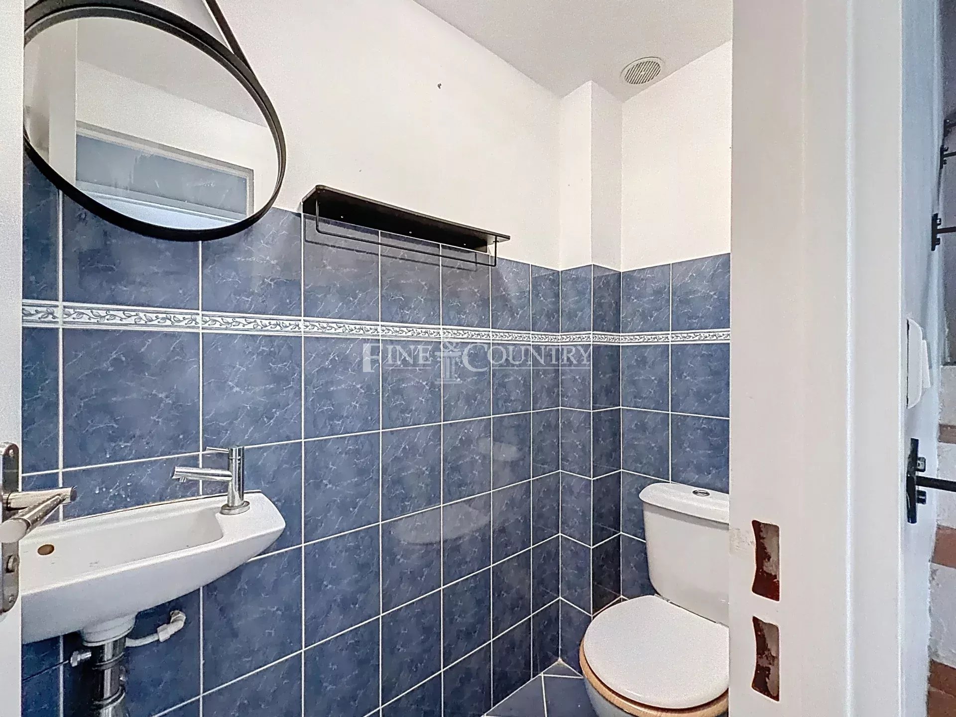 Photo of Villa for sale Valbonne in private domaine