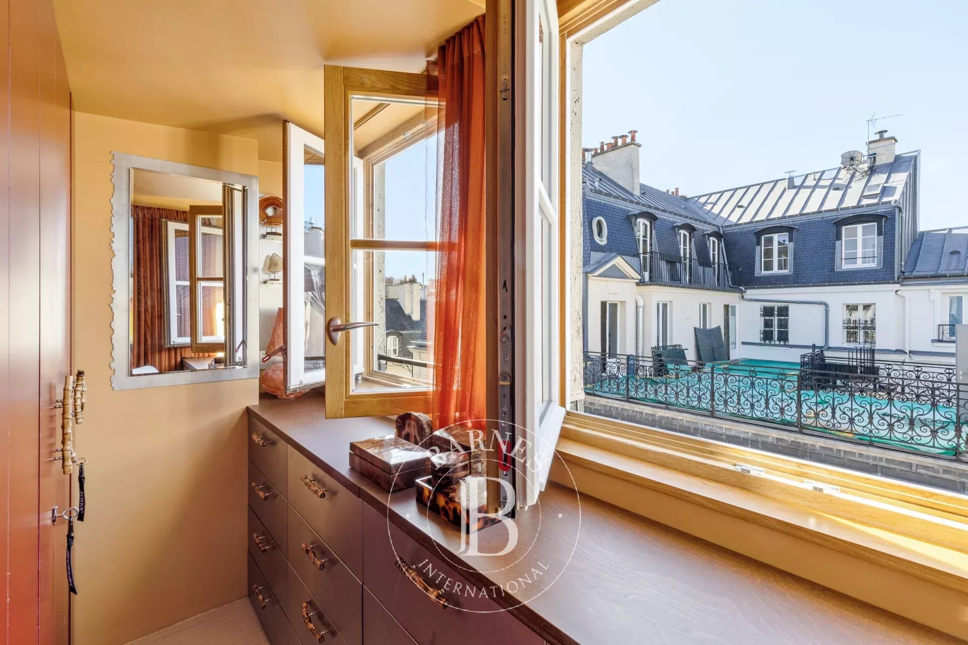 Daire Paris 3ème - picture 17