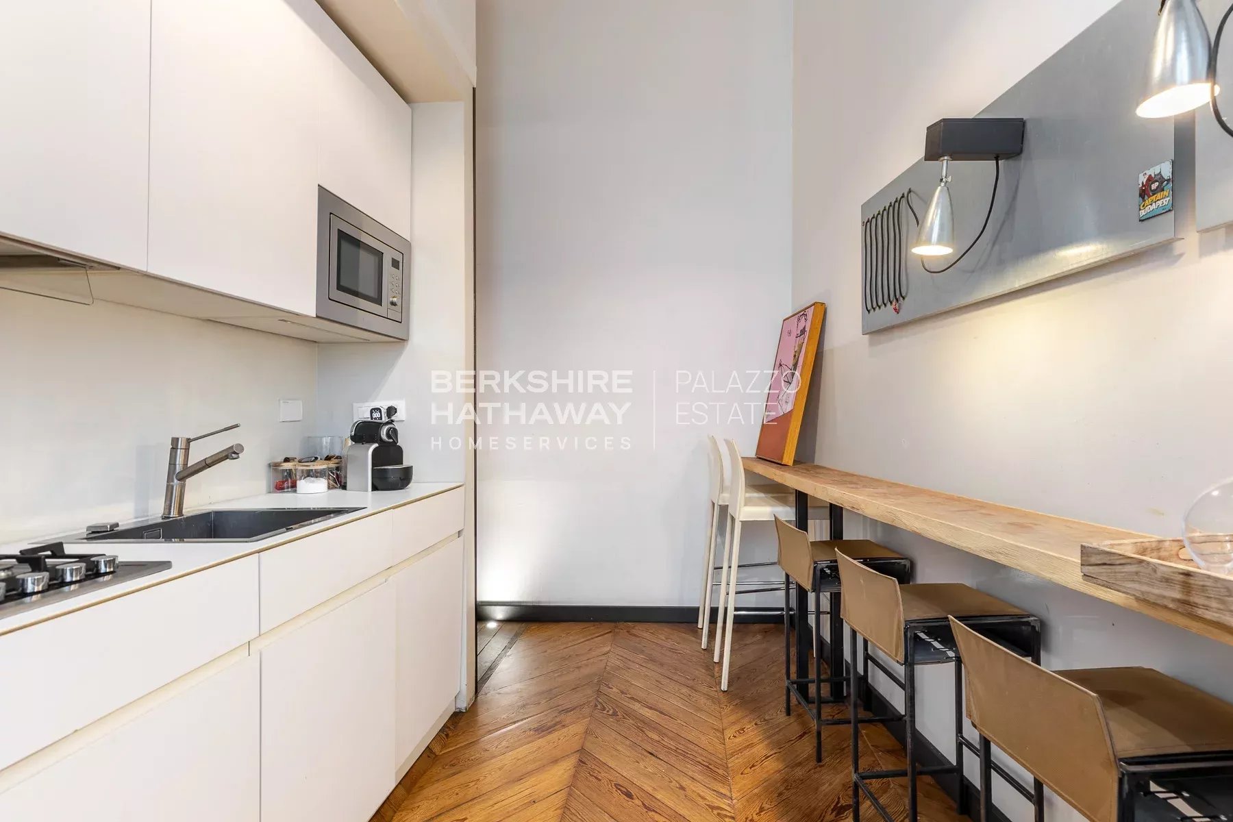 Iconic Savoy Residence Blending History and Design in Central Turin