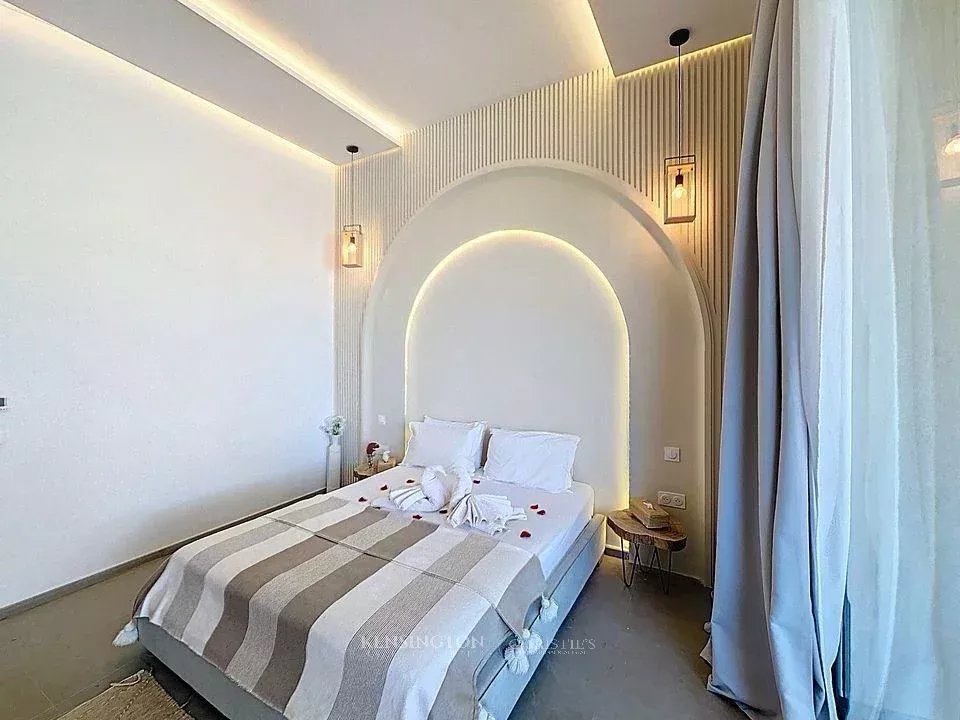 4 Bedroom Villa/Townhouse's Image 12
