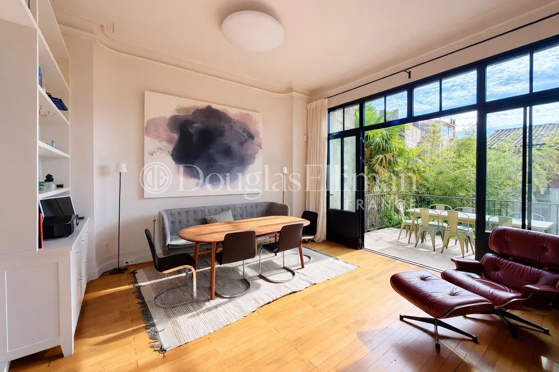 Bordeaux- Saint Seurin – Hôtel Particulier avec Jardin - Image nᵒ2