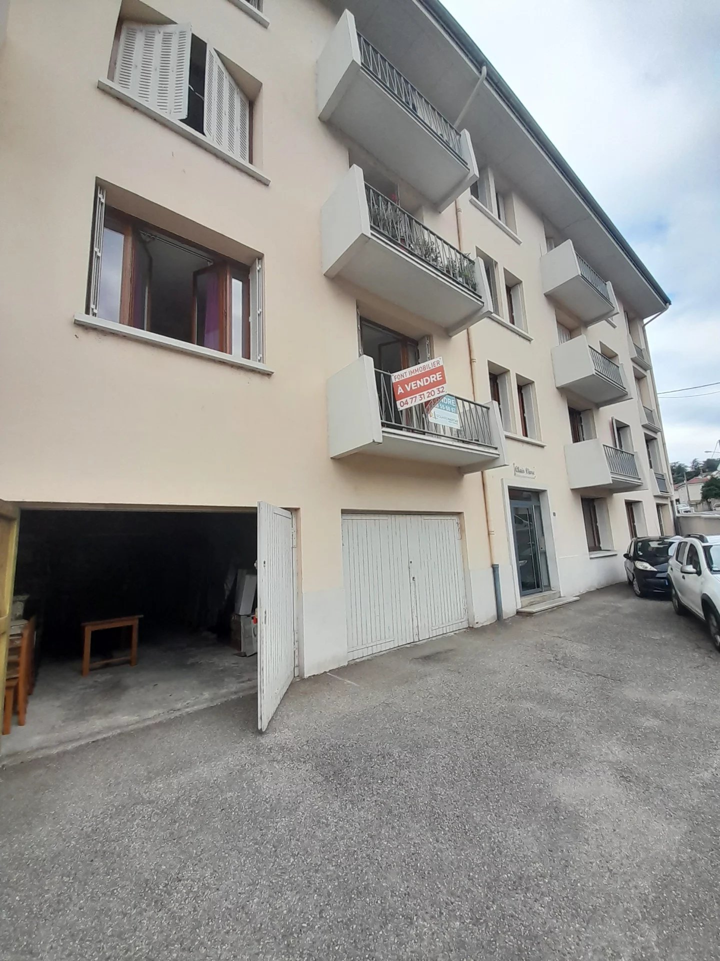 RIVE DE GIER, APPARTEMENT T4