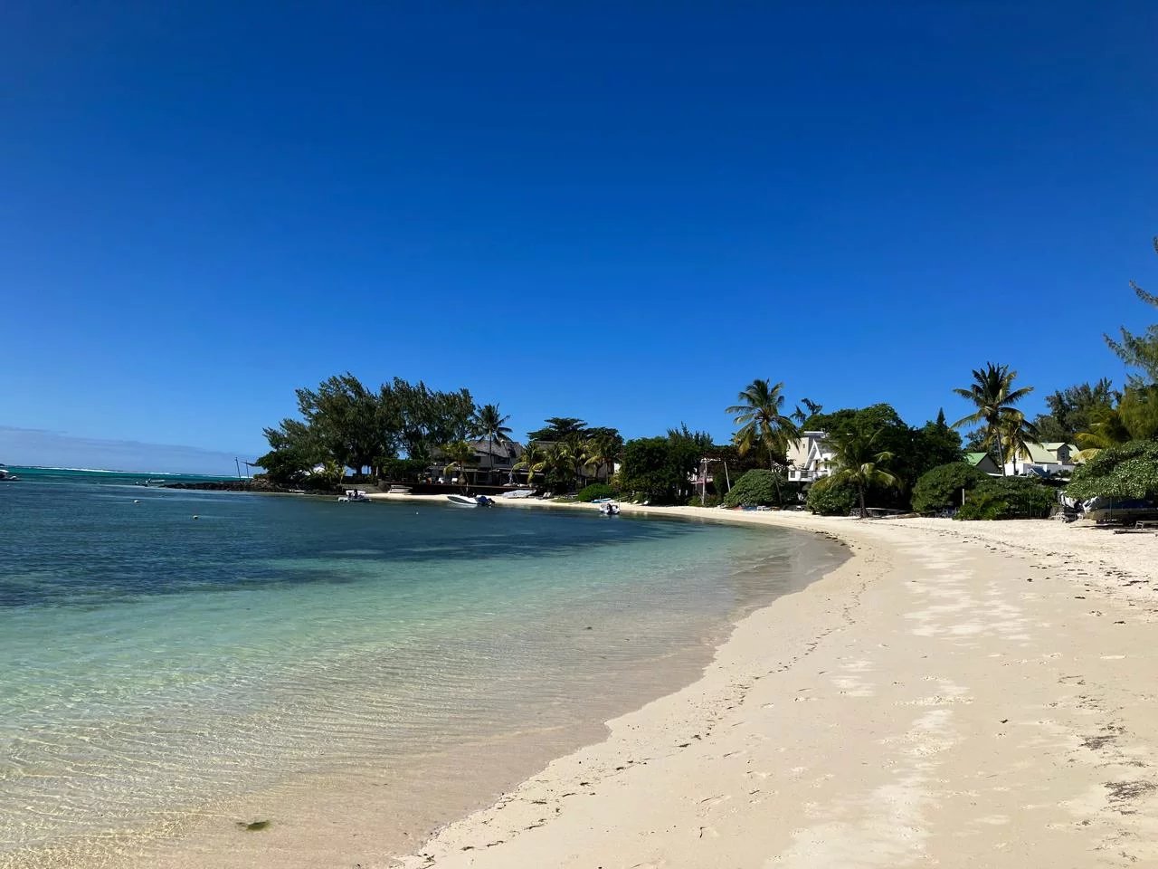 Daire Roches Noires - picture 9