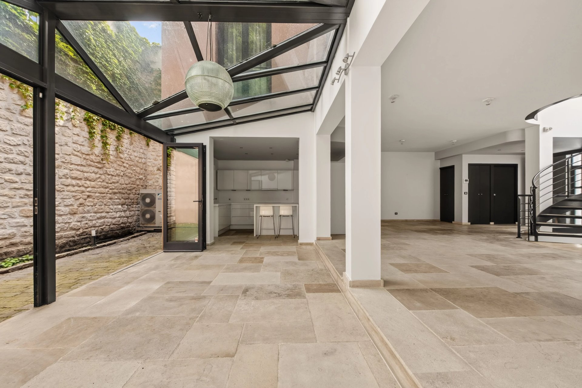 4 Bedroom Villa/Townhouse's Image 7