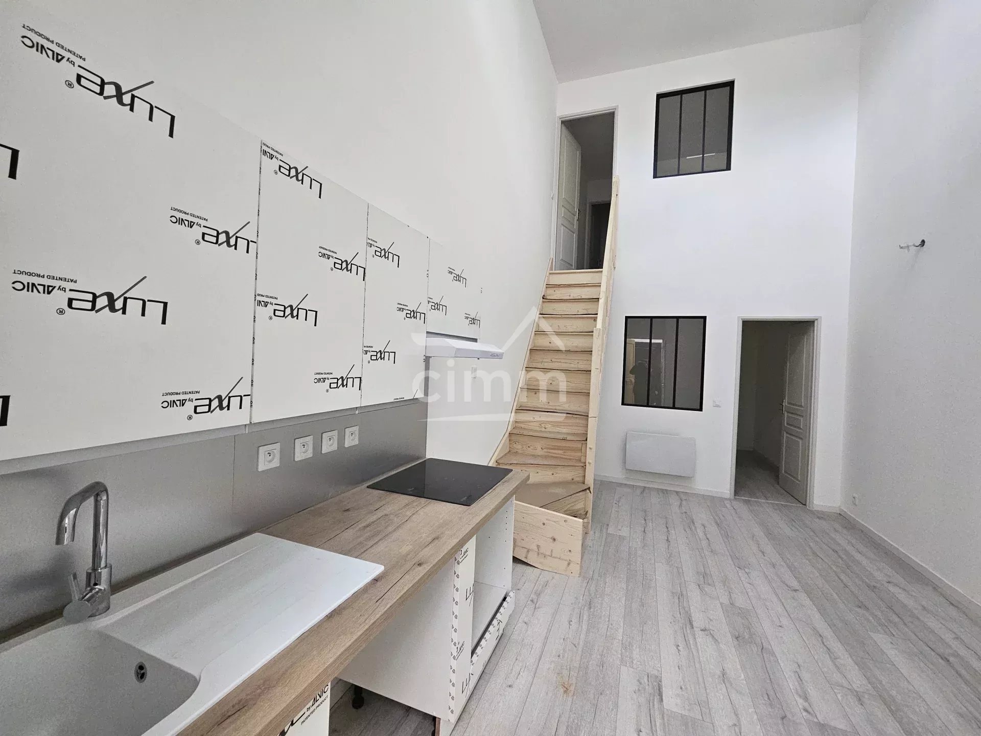 Agence immobilière de 