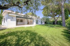 Modern single-storey villa near the center Mougins — photo 3 of 7