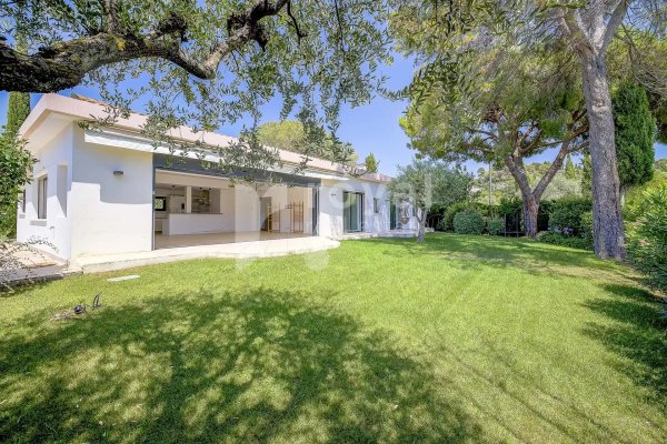 Modern single-storey villa near the center Mougins — photo 3
