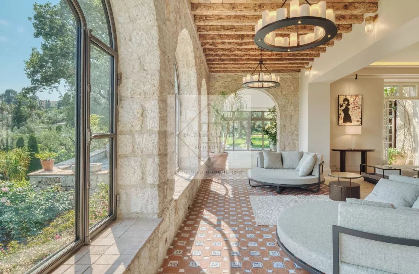 Villa Provençale avec piscine et court de tennis, à pied du village de Mougins — photo 24