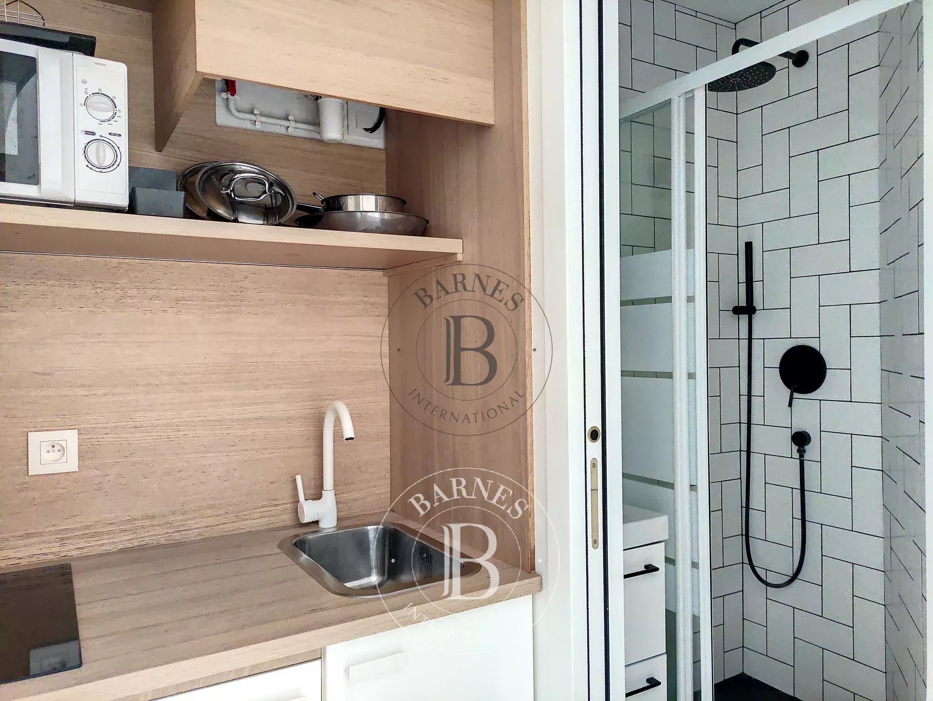 Daire Paris 18ème - picture 5