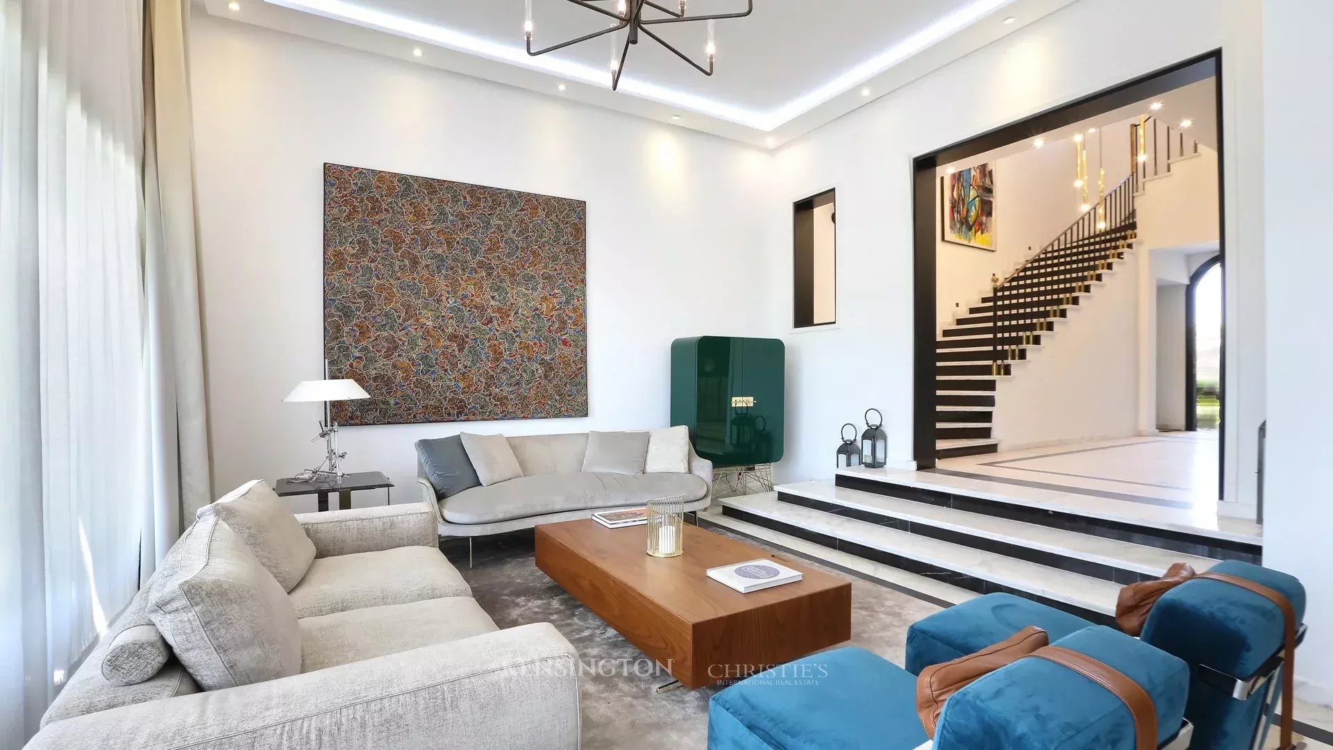 4 Bedroom Villa/Townhouse's Image 9