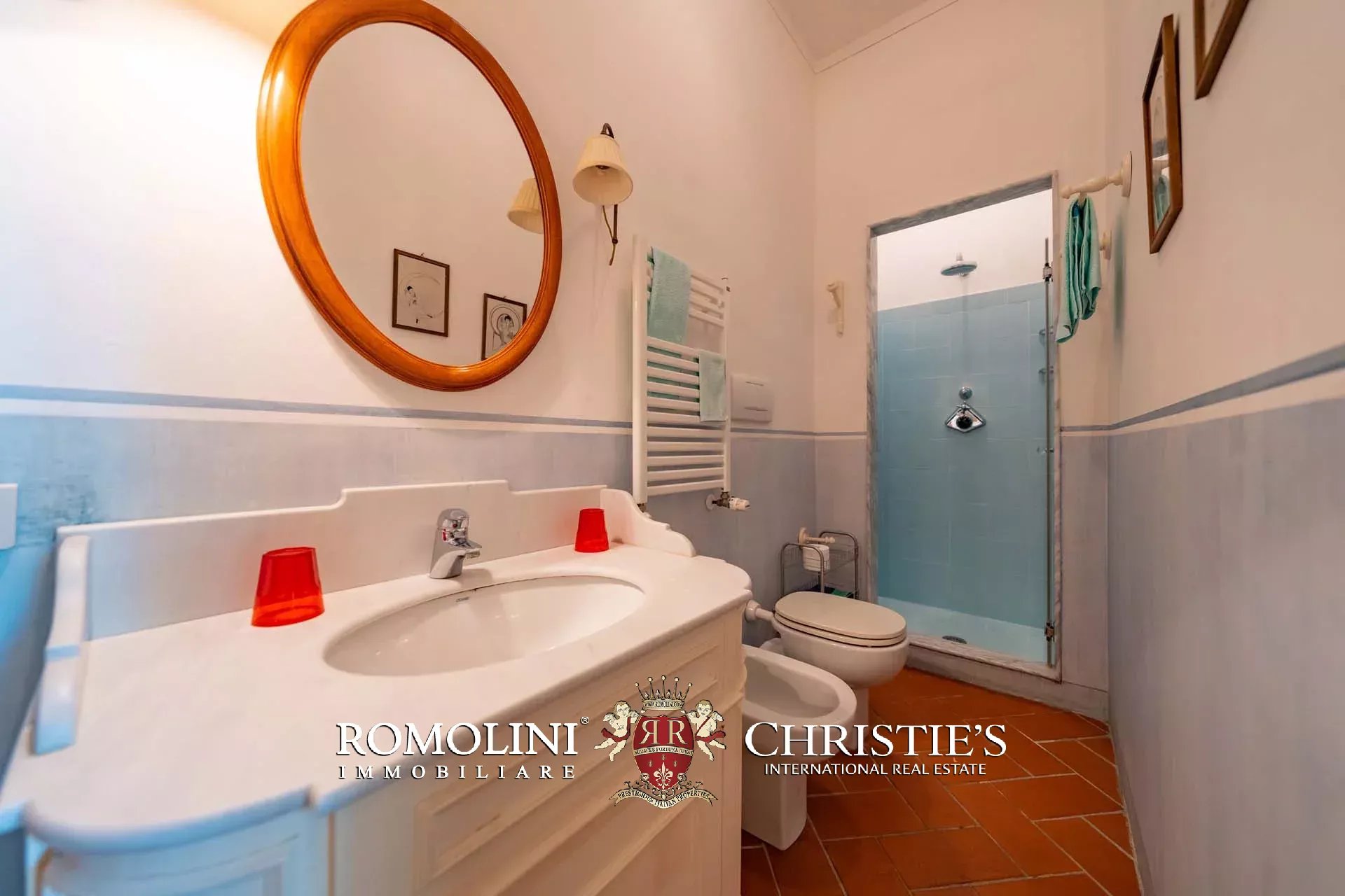11 Bedroom Villa/Townhouse's Image 83