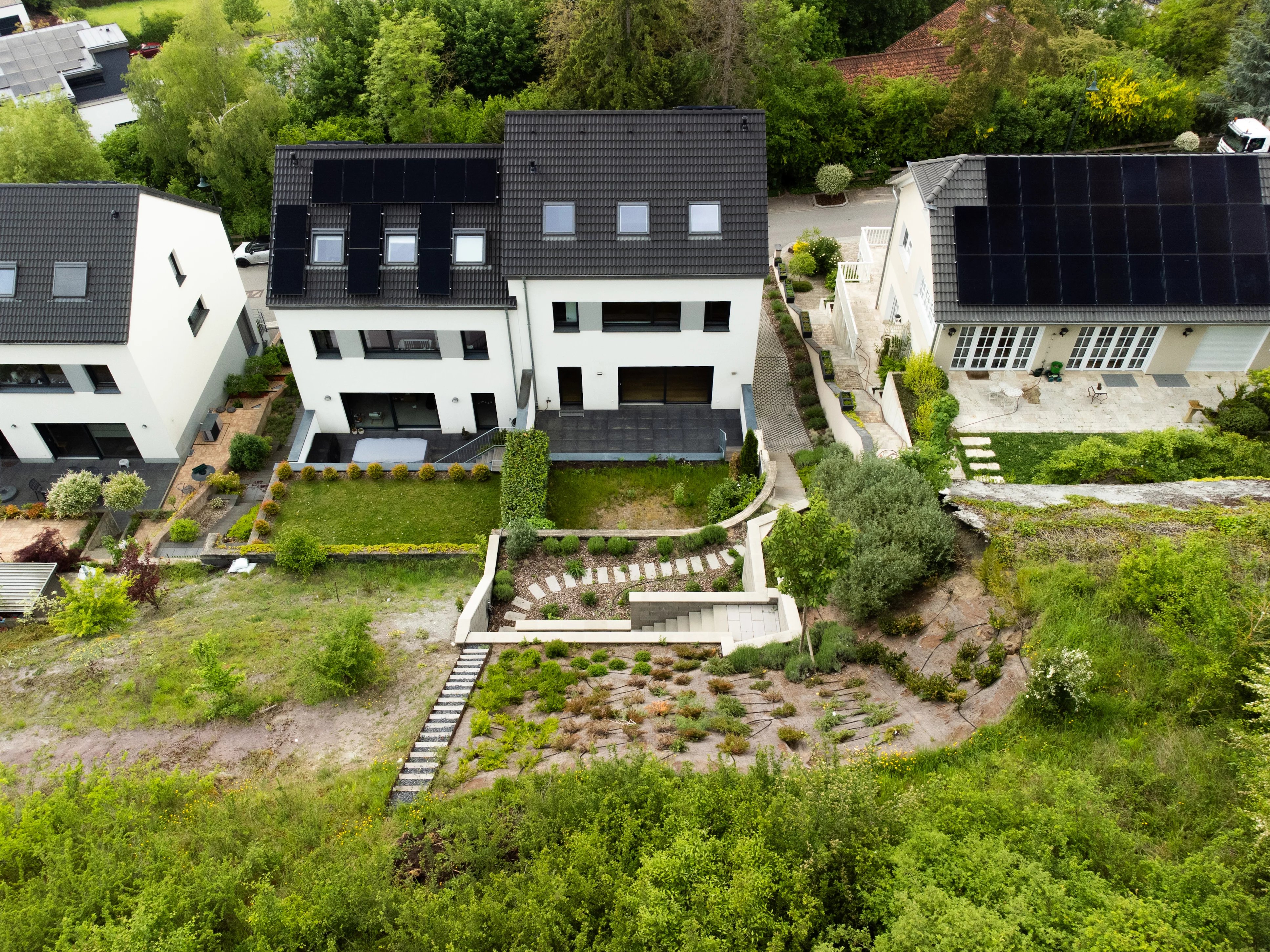 property-featured-image