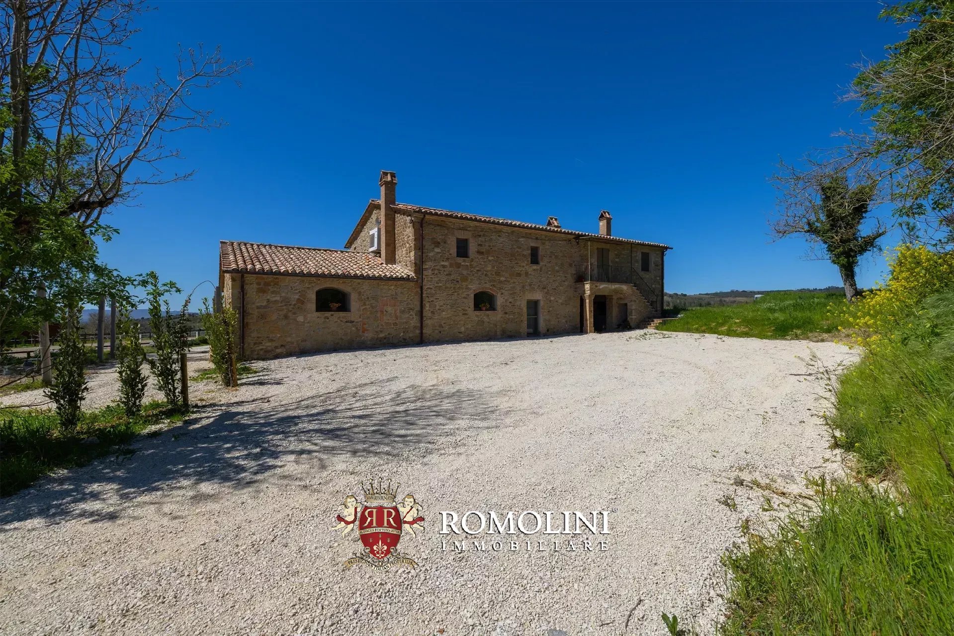 6 Bedroom Villa/Townhouse's Image 55