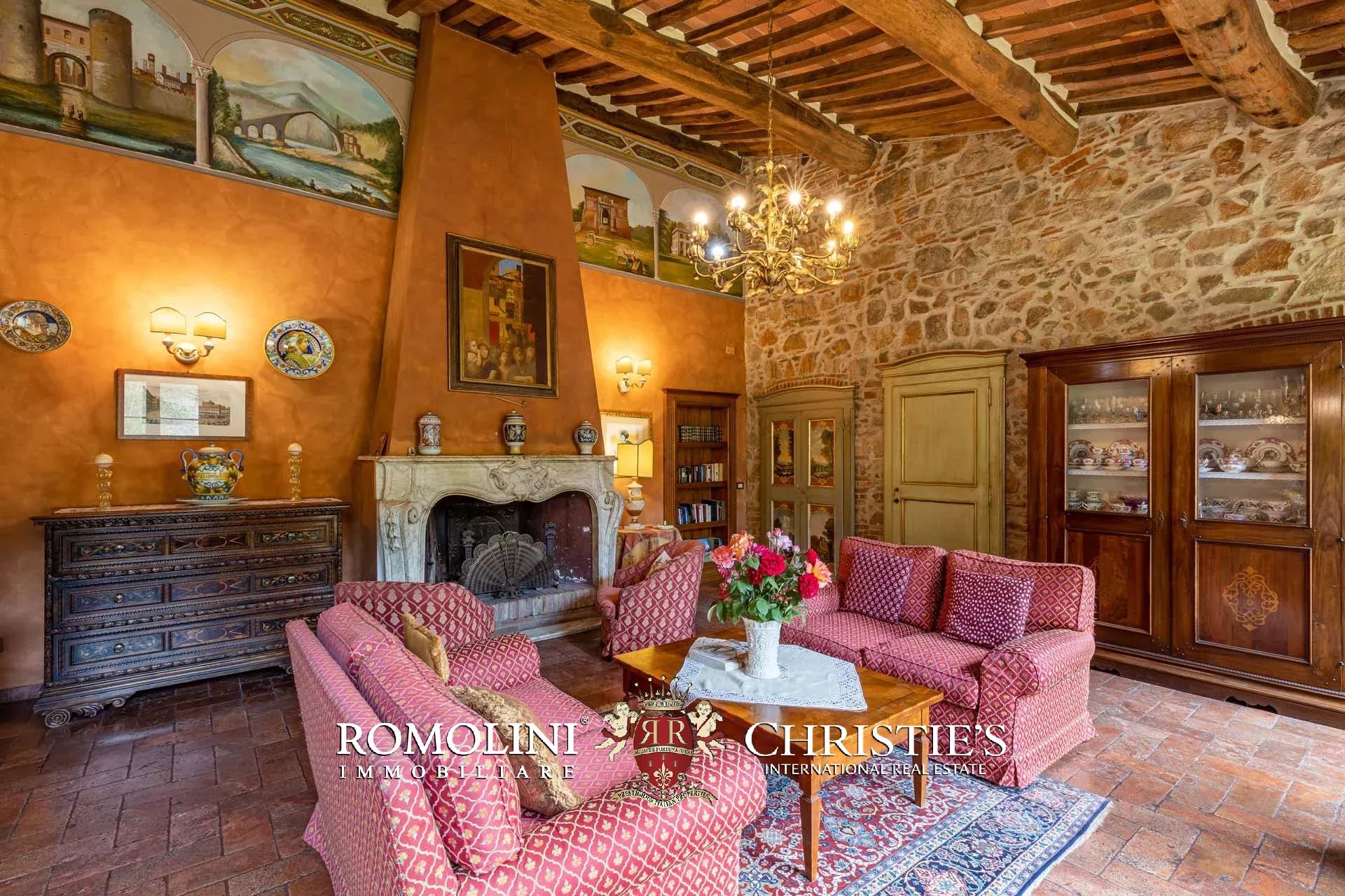 12 Bedroom Villa/Townhouse's Image 46