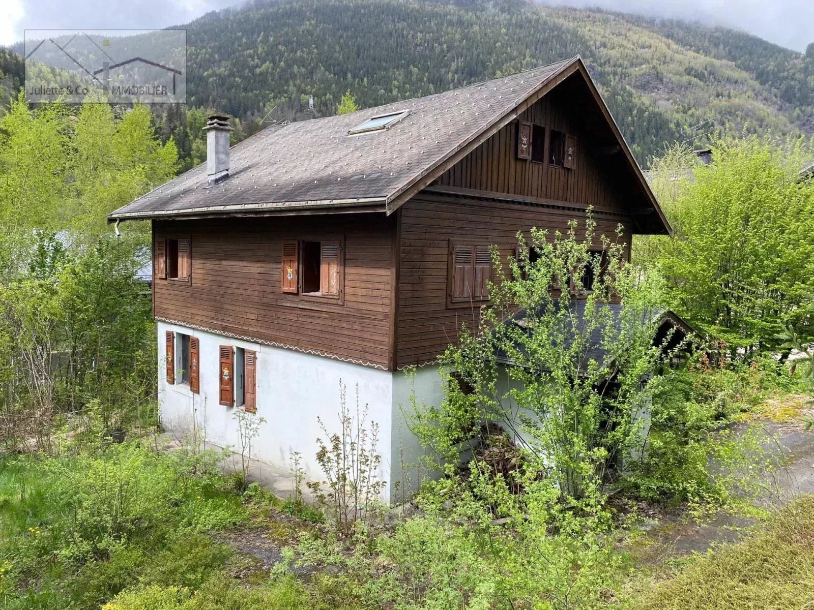 Chalet with great potential Accommodation in Chamonix