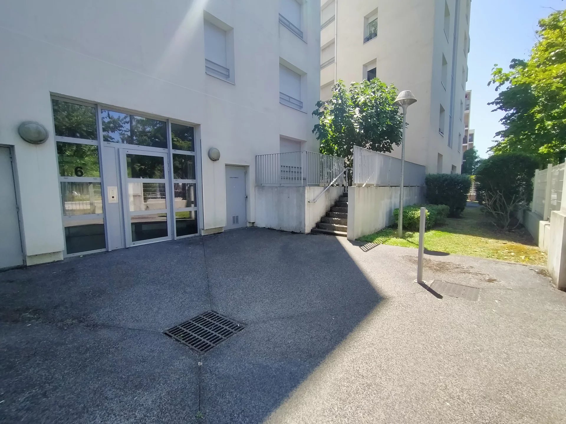 86096679 Location Vaulx-en-Velin