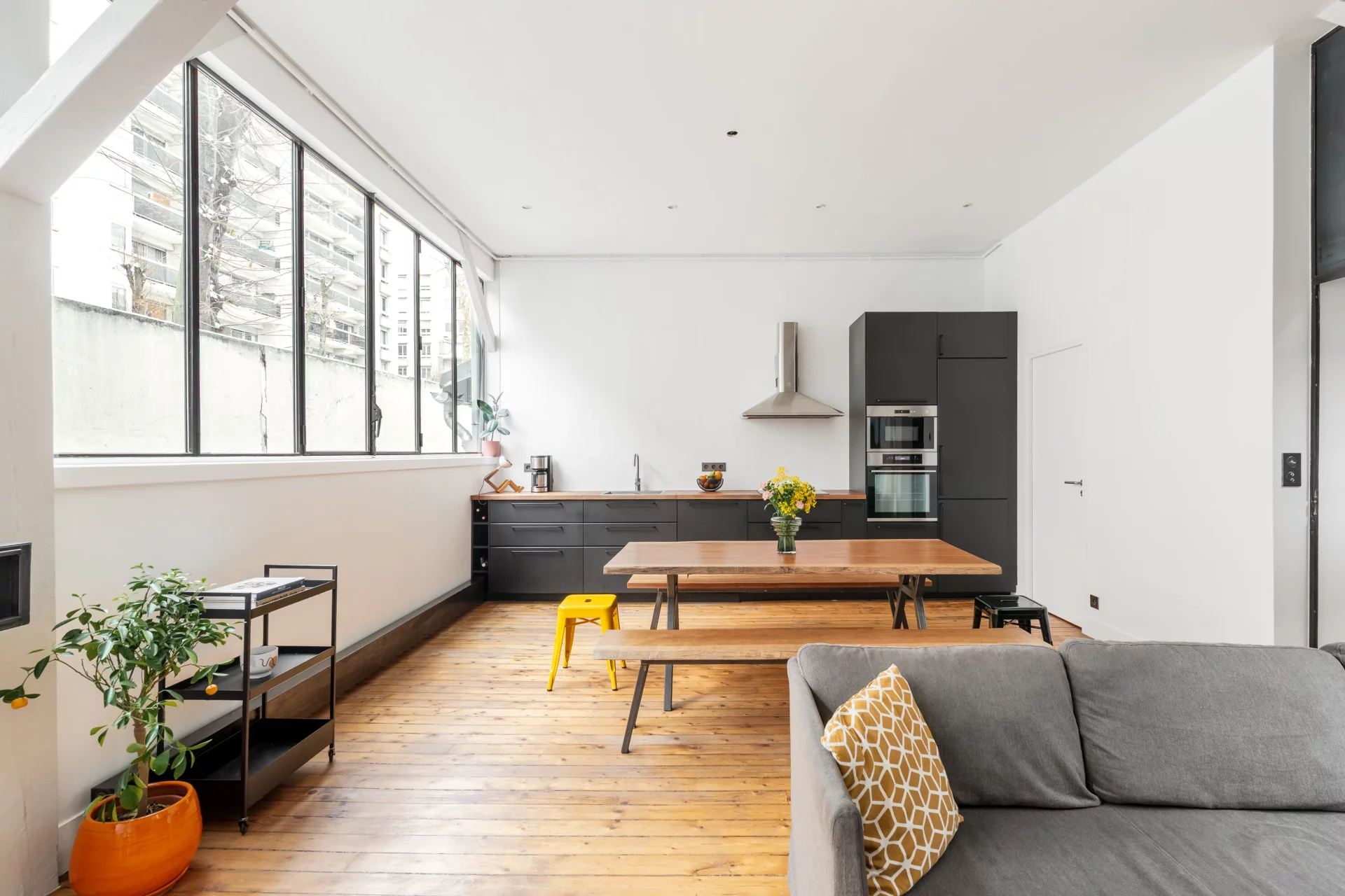 Paris 18e - GUY MÔQUET / GRANDES CARRIÈRES