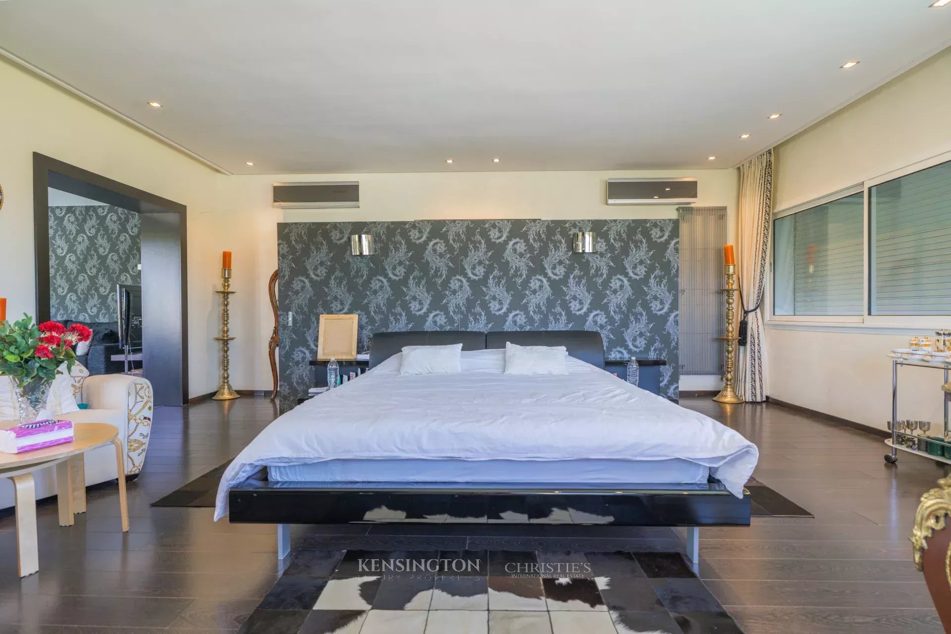 11 Bedroom Farm/Ranch/Plantation's Image 44
