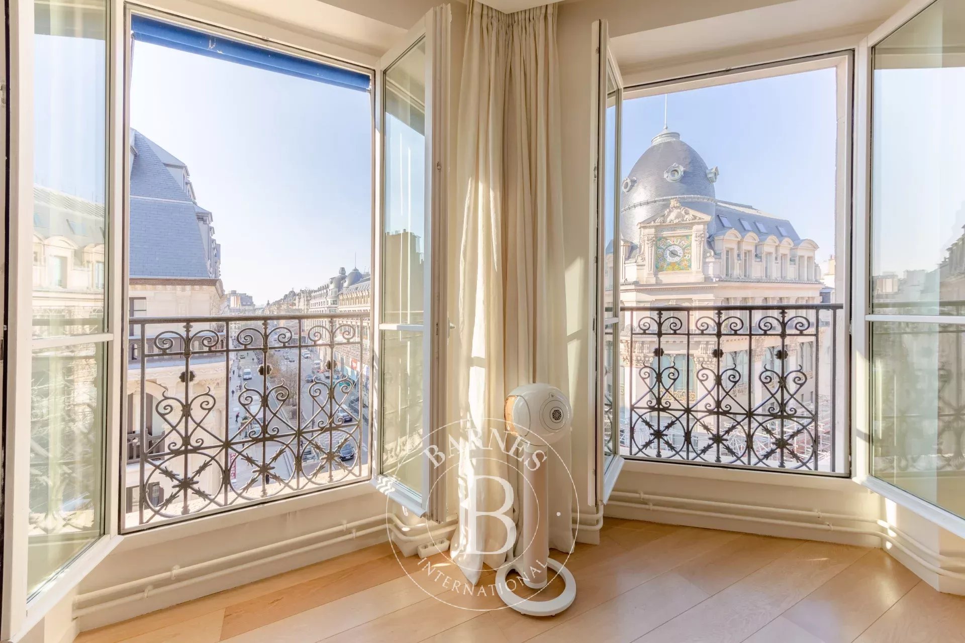 Daire Paris 2ème - picture 5