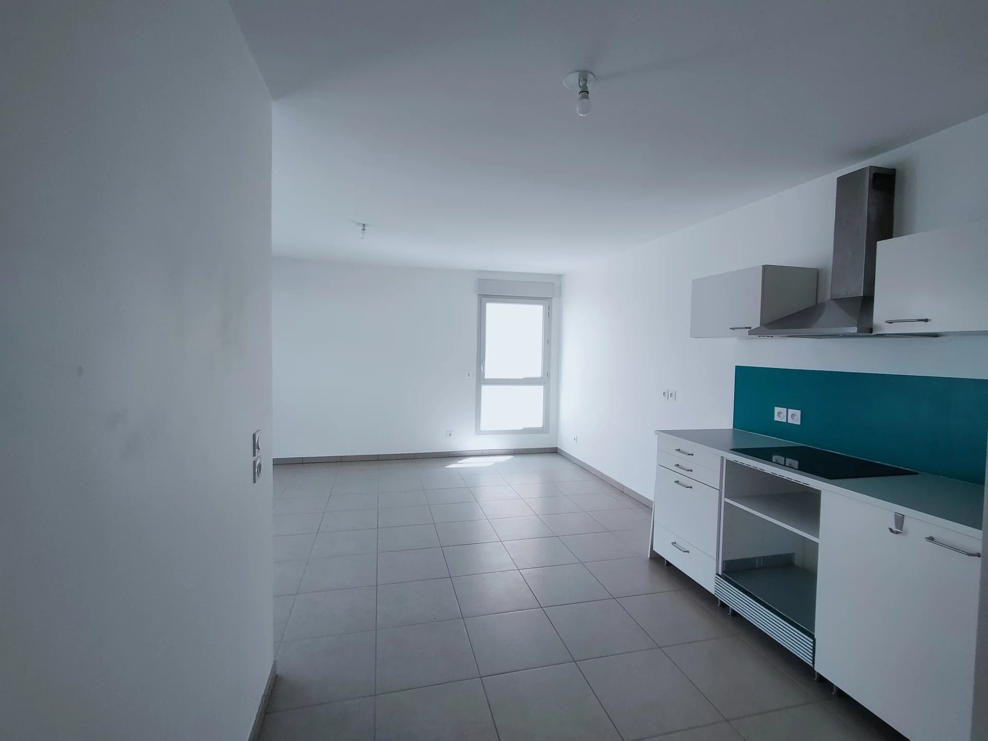 4555438 Location Villeurbanne