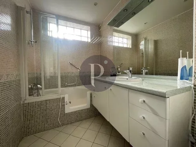 vente-appartement-5-pieces-le-kremlin-bicetre-86841867