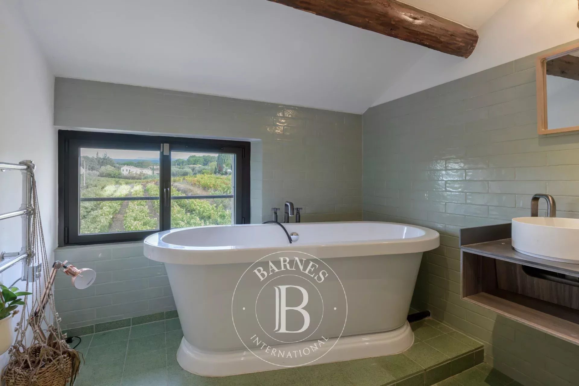 Ev Le Castellet - picture 12