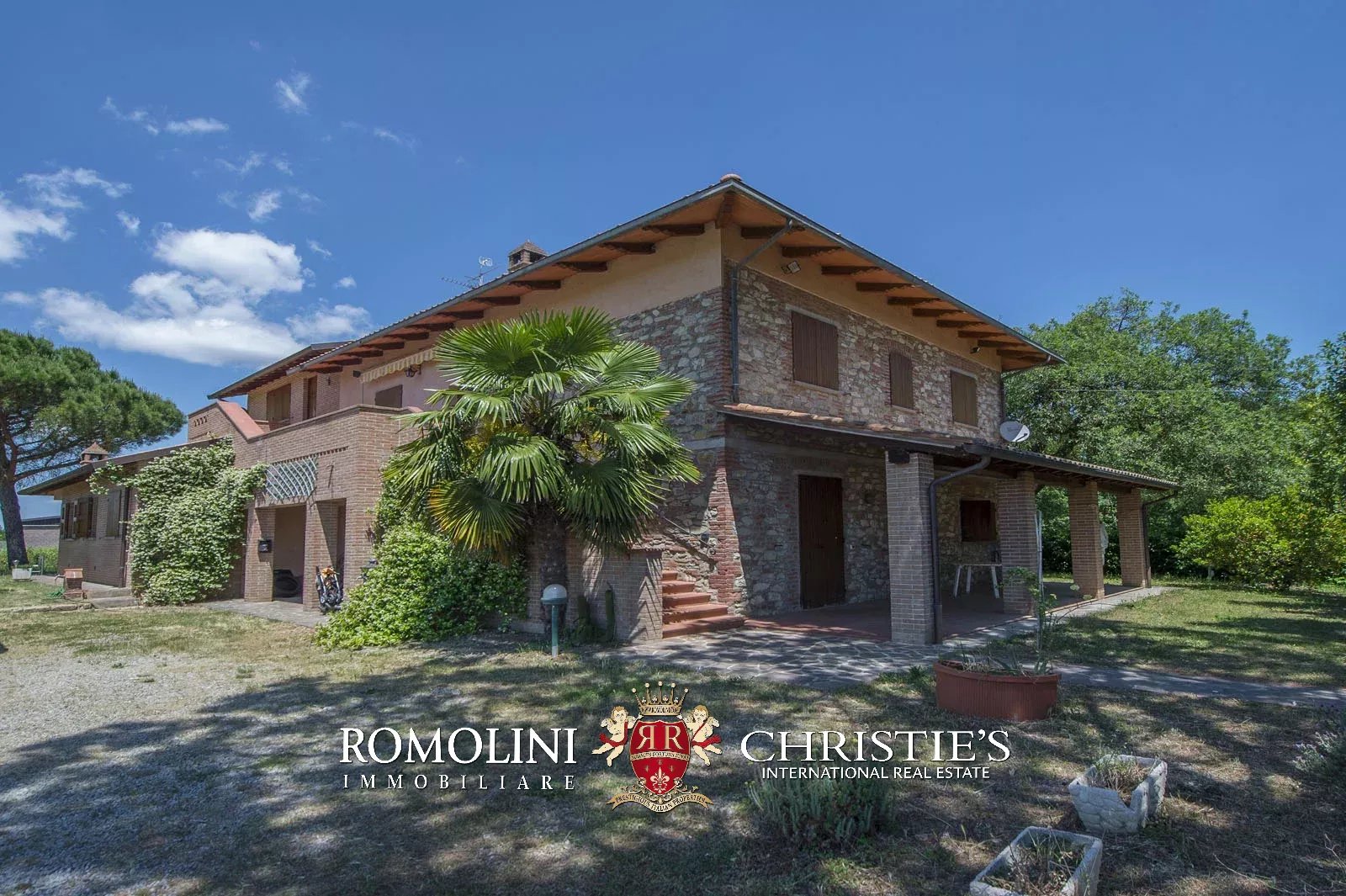 7 Bedroom Vineyard's Image 7