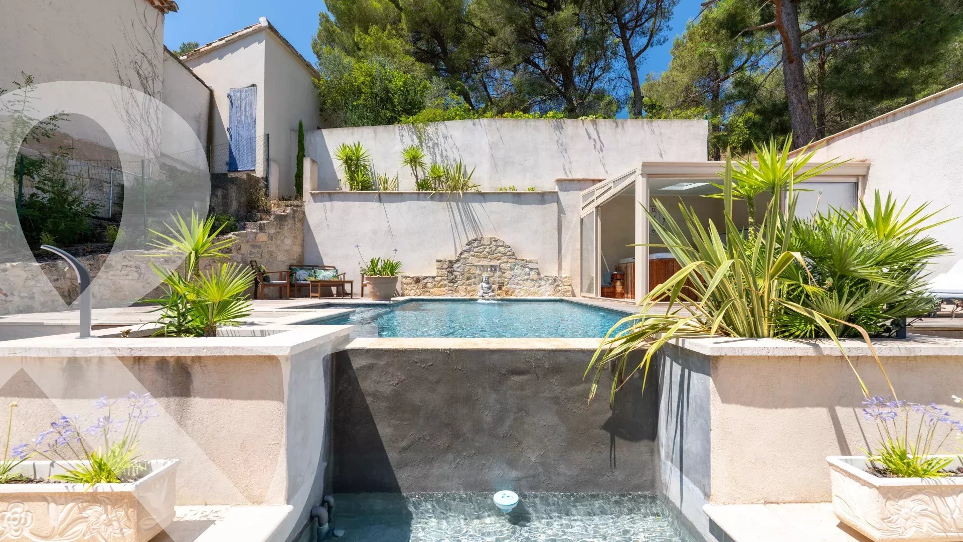 MAISON DE VILLAGE EN PIERRE