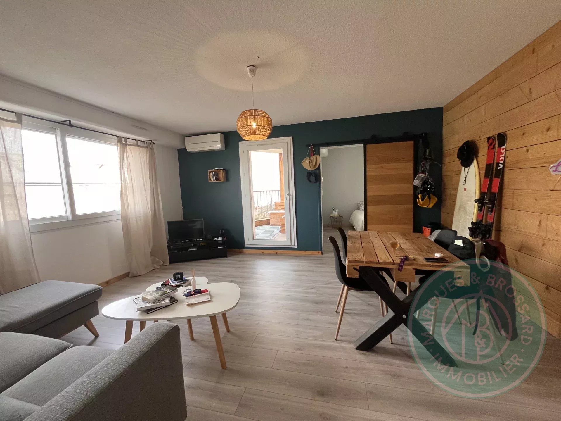 Agence immobilière de 