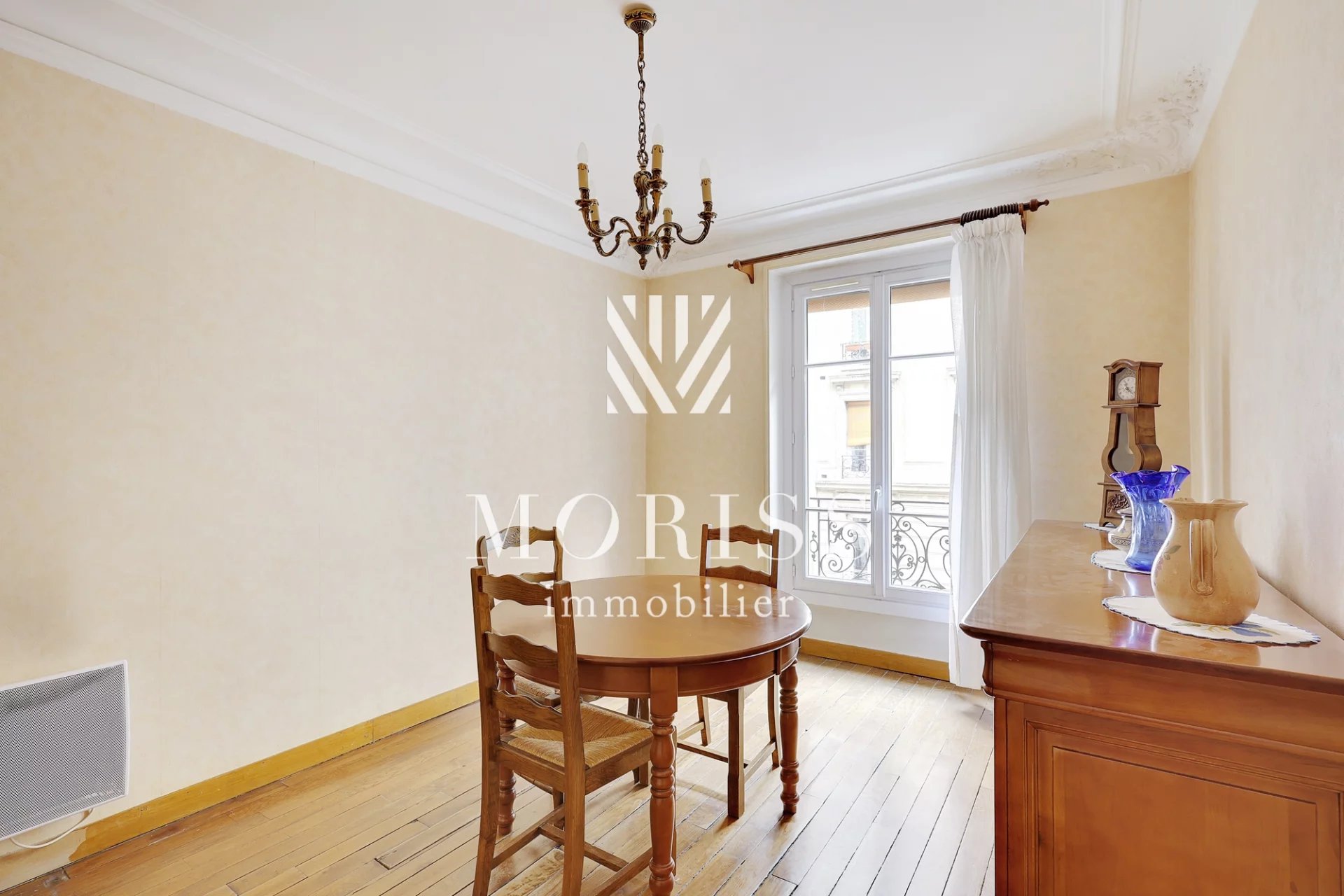 APPARTEMENT DEUX / TROIS PIÈCES - RUE EUGÈNE SUE - 75018 PARIS - Image Array