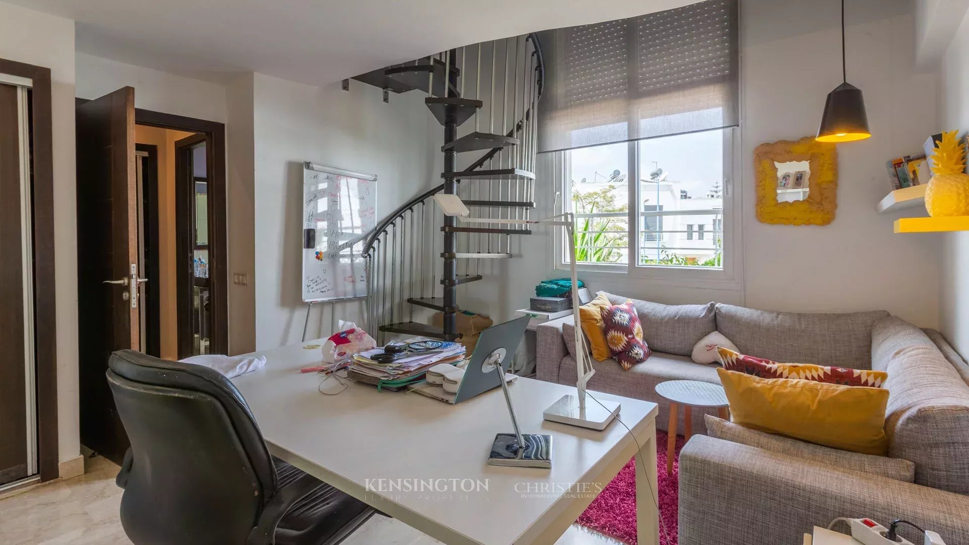 4 Bedroom Villa/Townhouse's Image 8