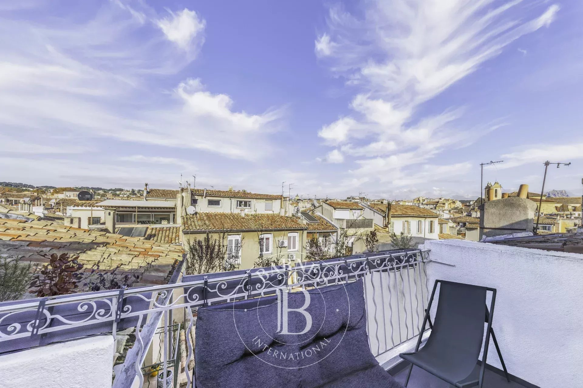 Daire Aix-en-Provence - picture 14