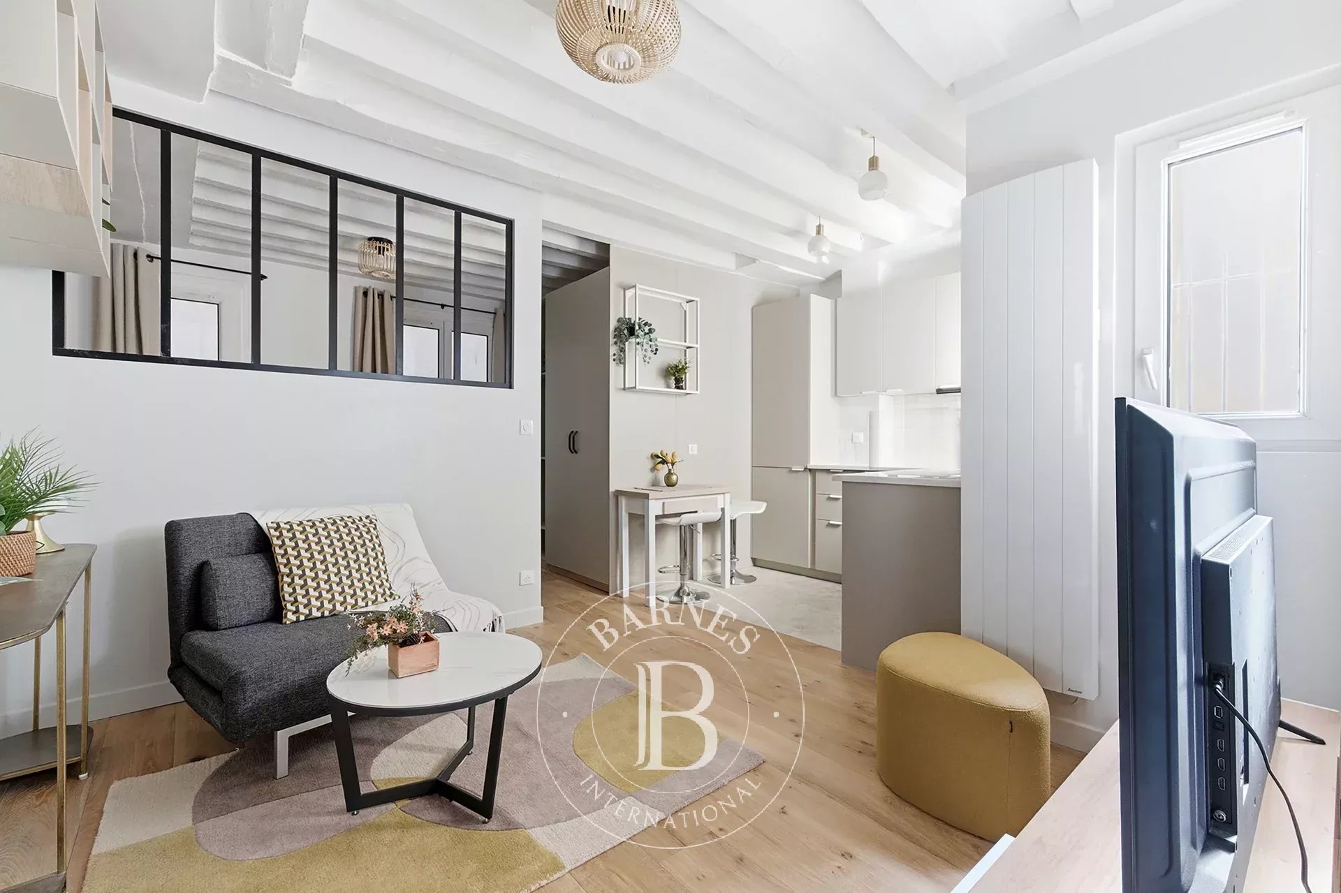 Apartment Paris 75003  -  ref 86802153 (picture 2)